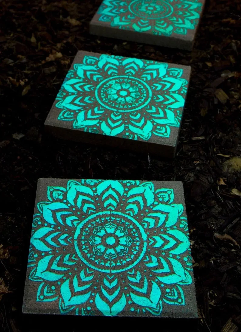 Image credit: GlowtimeShop