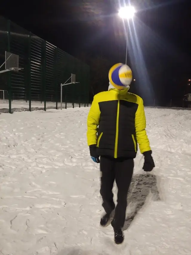 Image credit: Karlukki