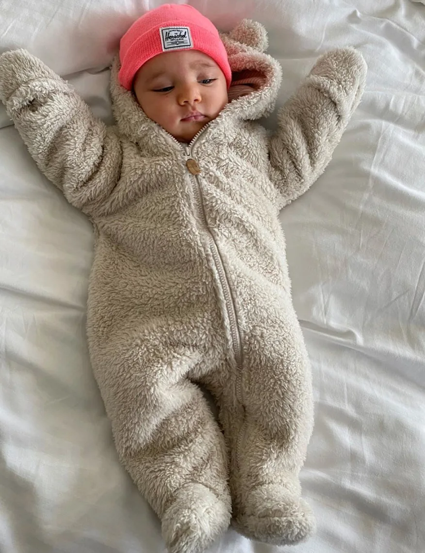 Image credit: Instagram | @shaymitchell