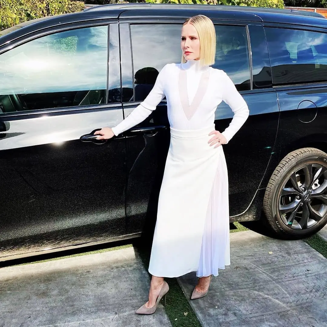Image credit: Instagram | @kristenanniebell