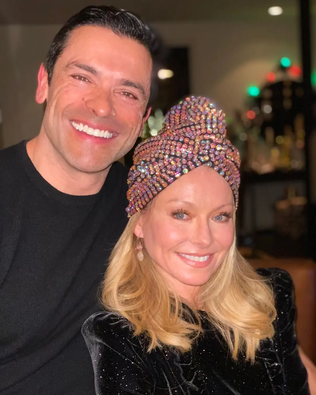 Image credit: Instagram | @kellyripa