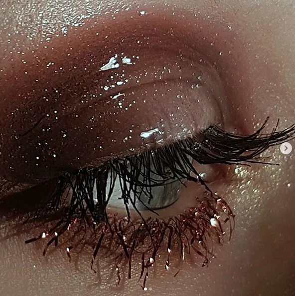 Image credit: Instagram | @coolgirlswearmugler