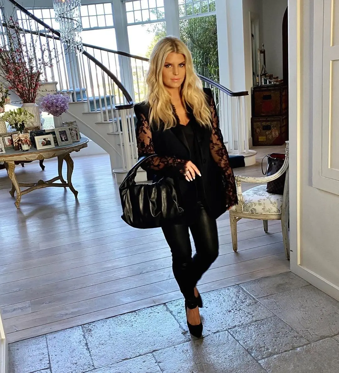 Image credit: Instagram | @jessicasimpson