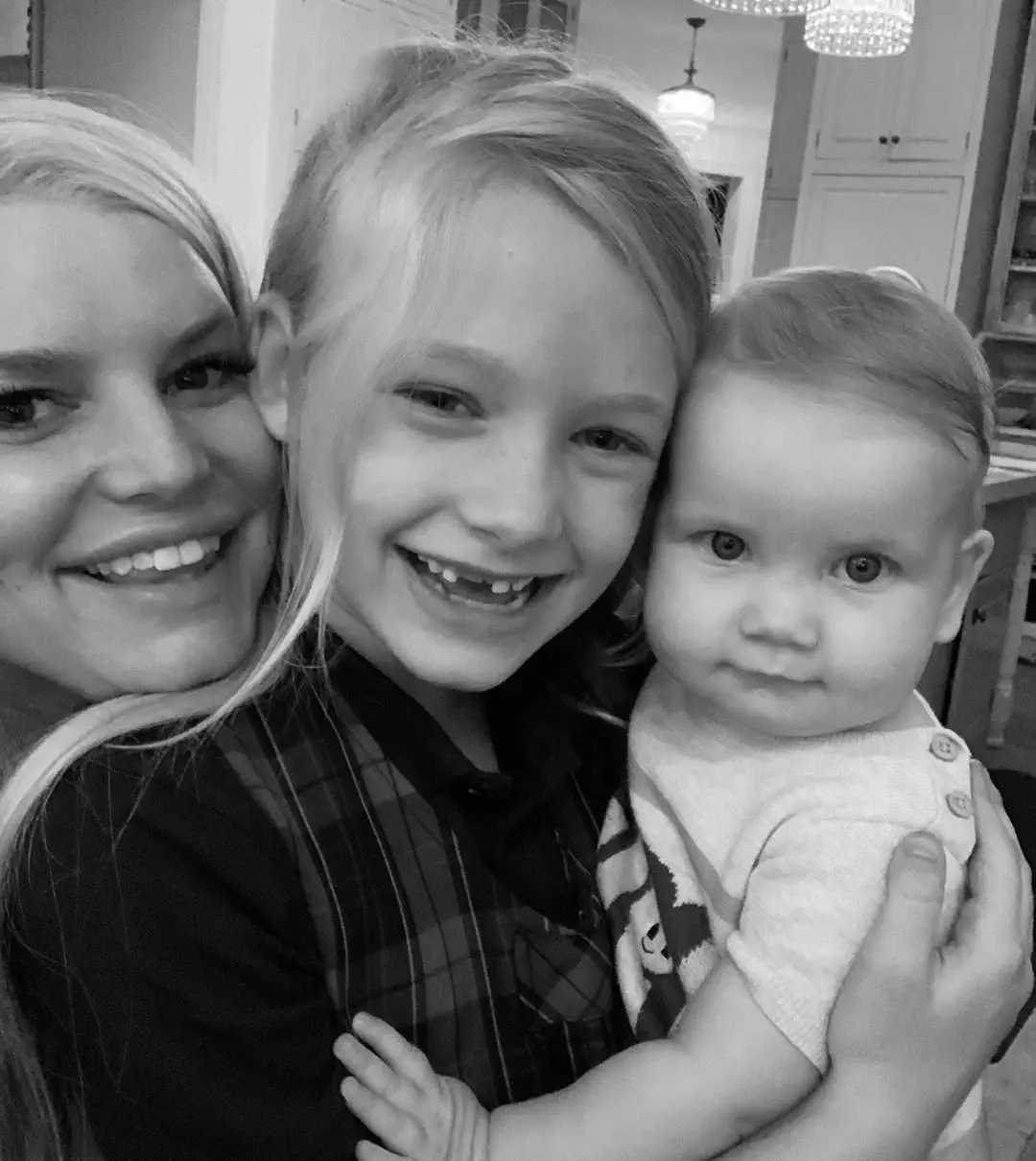 Image credit: Instagram | @jessicasimpson
