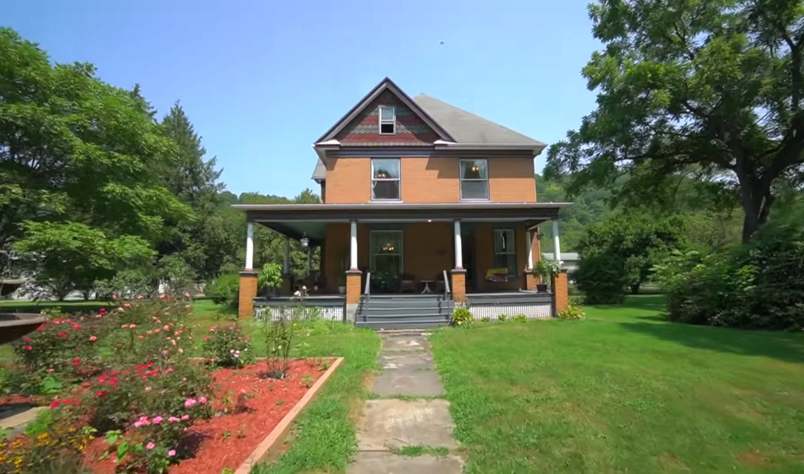 Image credit: YouTube | Buffalo Bill's House