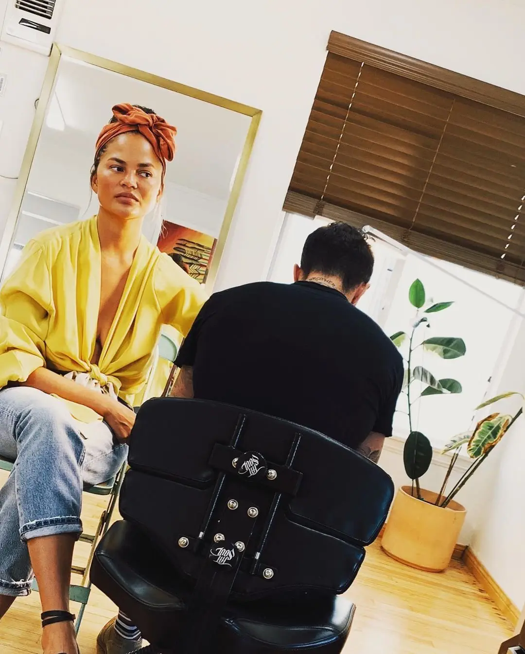 Image credit: Instagram | @chrissyteigen