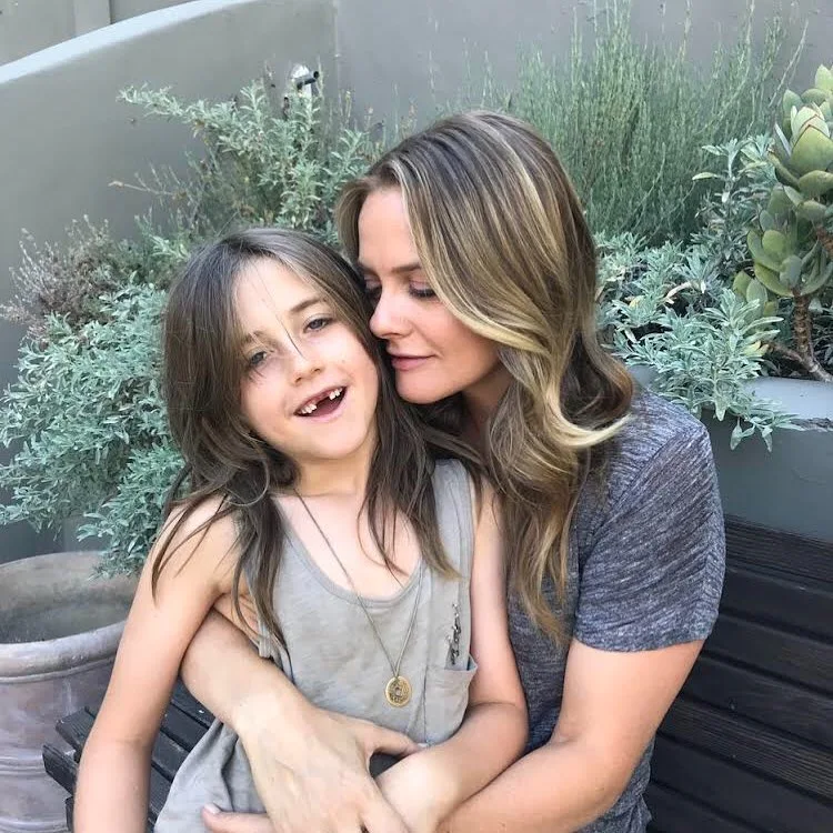 Image credit: Instagram | @aliciasilverstone