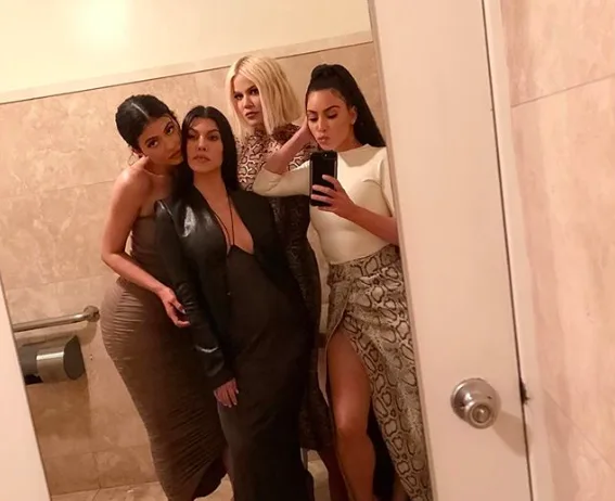 Image credit: Instagram | @kourtneykardashian