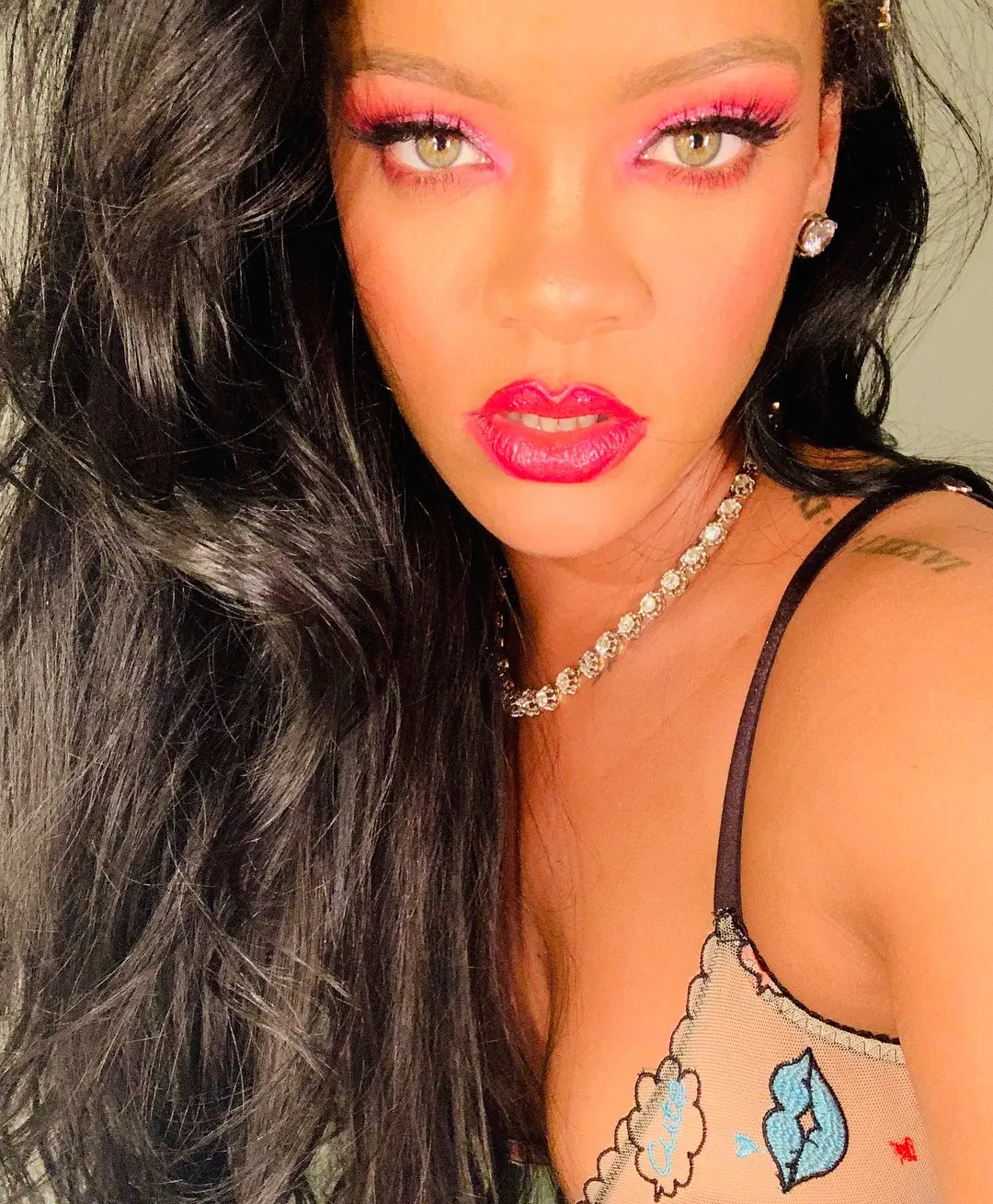 Image credit: Instagram | @badgalriri