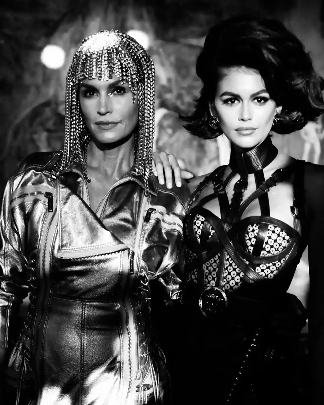 Image credit: Instagram | @cindycrawford