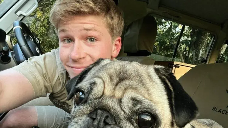 Robert Irwin Called Out After Fans Assume His Halloween Costume Is Jeffrey Dahmer