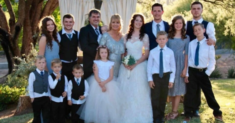 FBI Investigating After Mexican Cartel Kills At Least 9 Members Of American Family
