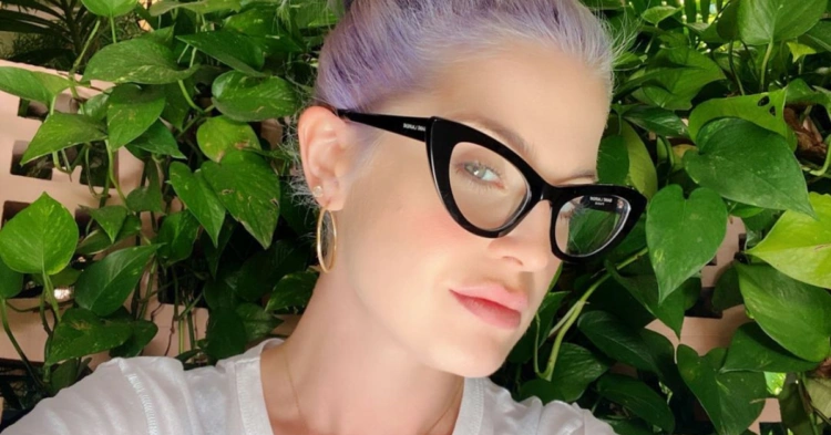 Kelly Osbourne Reveals She Relapsed After Nearly 4 Years Of Sobriety In Emotional Video